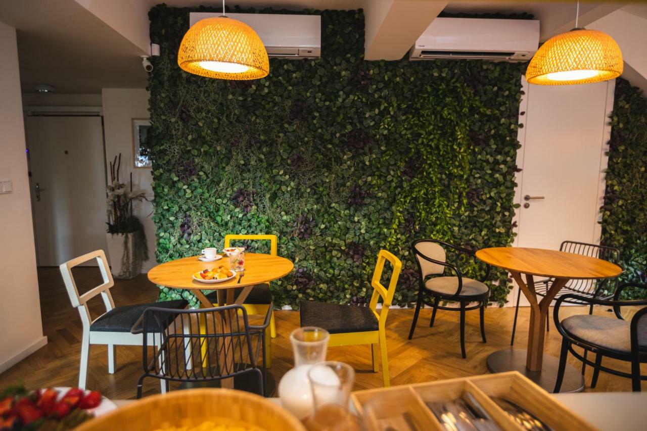 Empirent Petrin Park Apartments Πράγα Εξωτερικό φωτογραφία